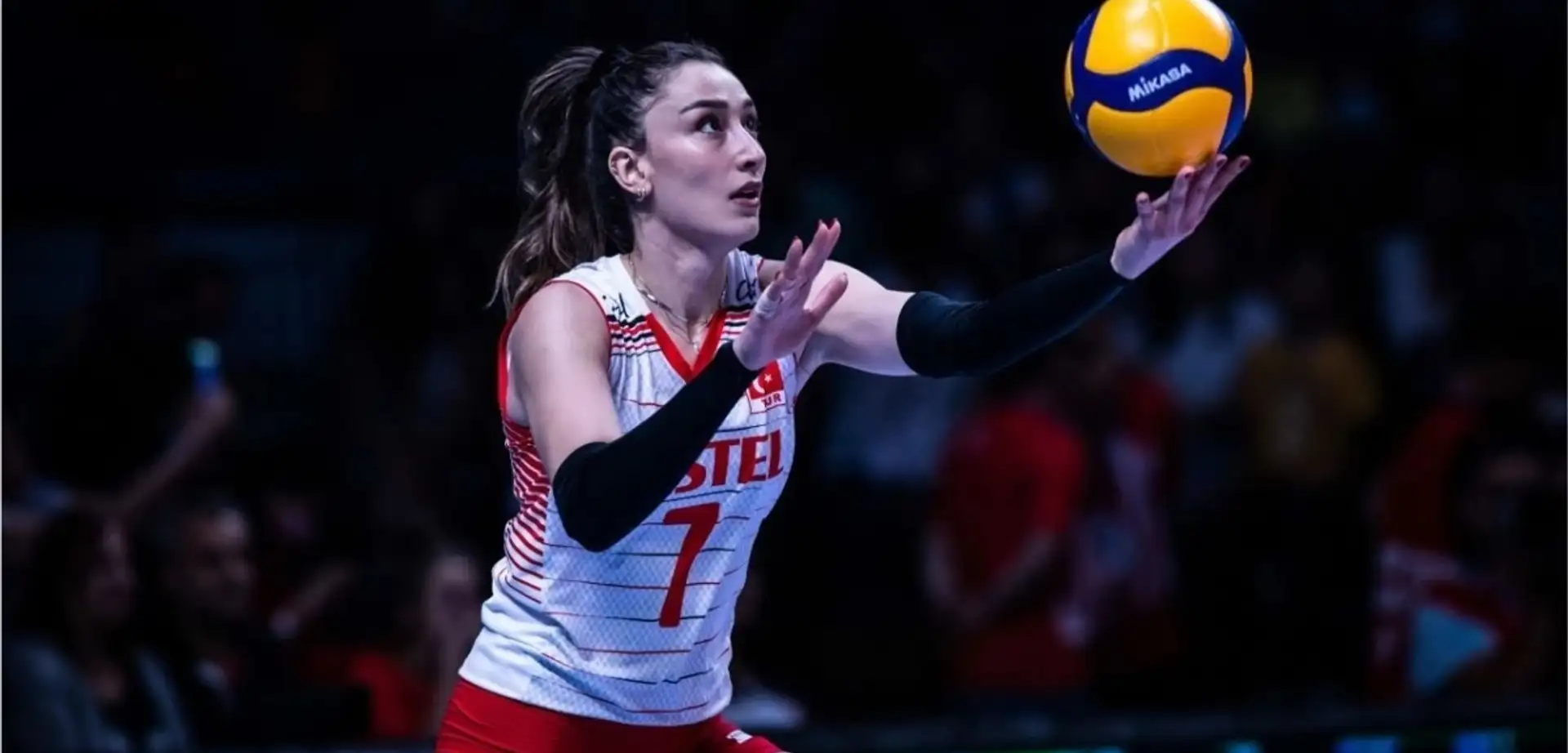 Hande Baladın Fenerbahçe'ye Mi Transfer Oluyor?