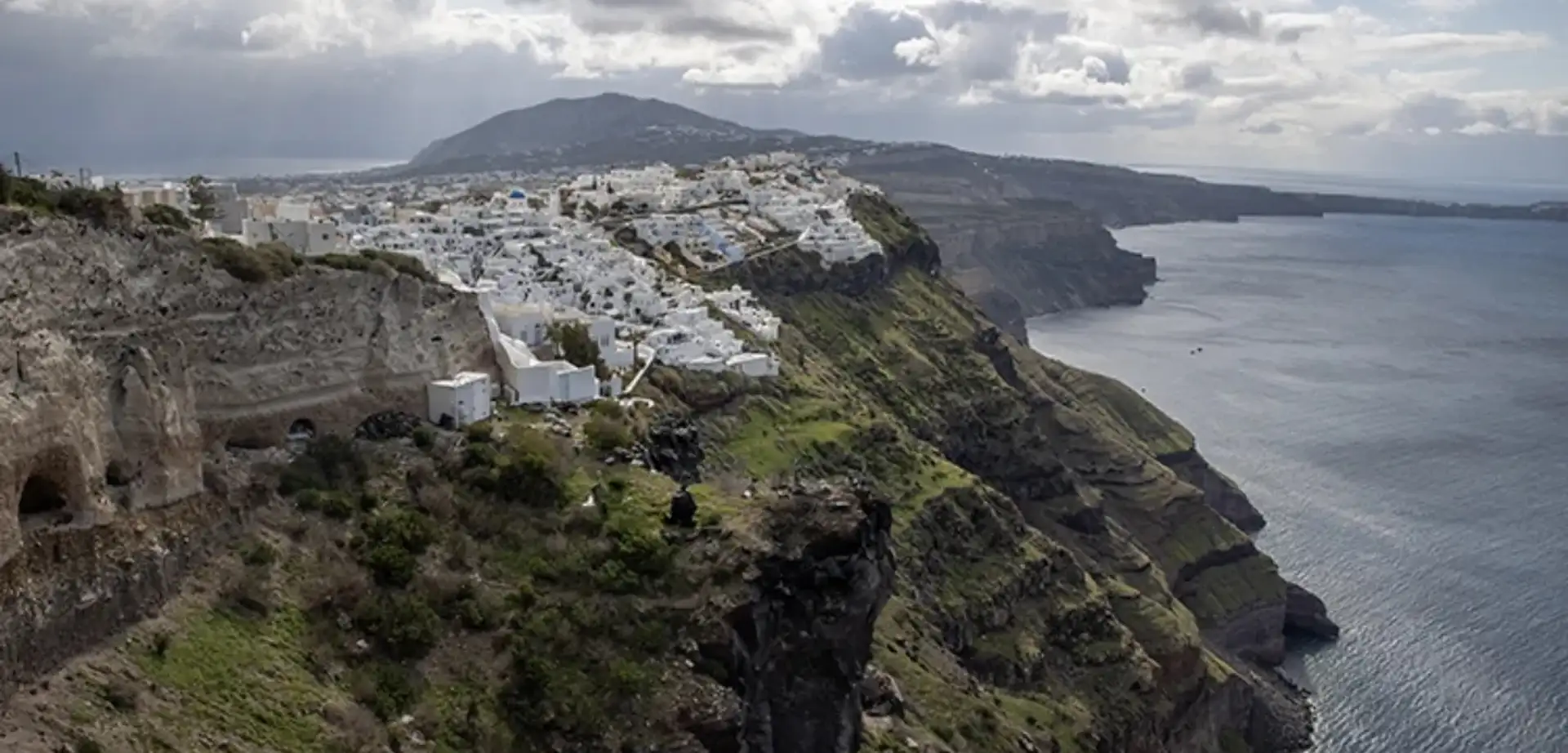 Santorini Adası Yerinden Oynadı!