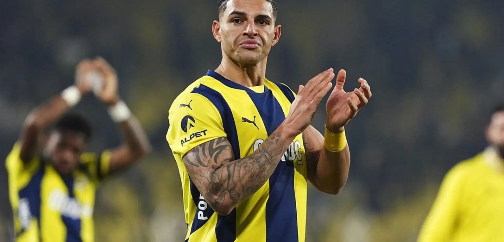 Fenerbahçe'ye Defans Hattından Müjdeli Haber