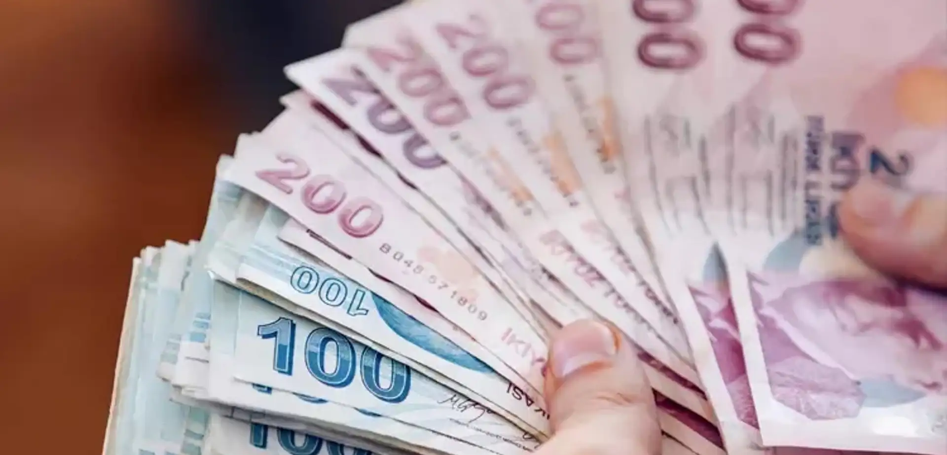Memur ve Emeklilerin Üçüncü Zam Verisi Belli Oldu