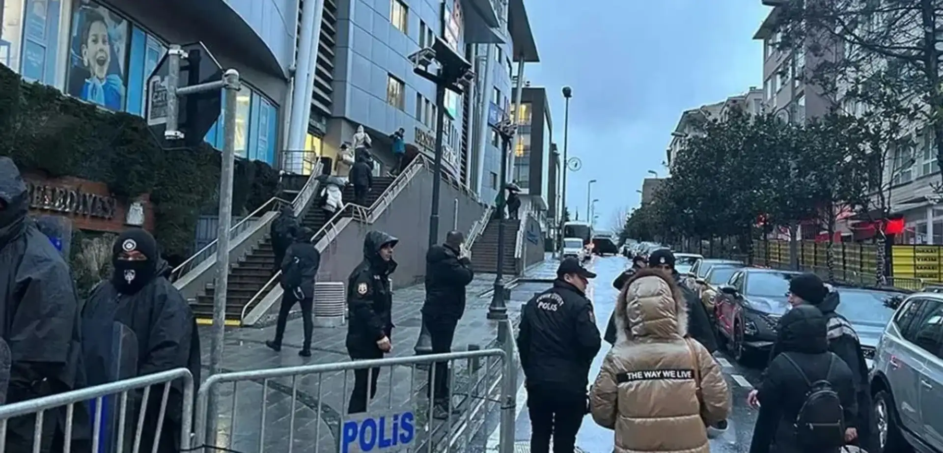 Beşiktaş Belediyesi'nden 12 Kişi Adliyeye Sevk Edildi
