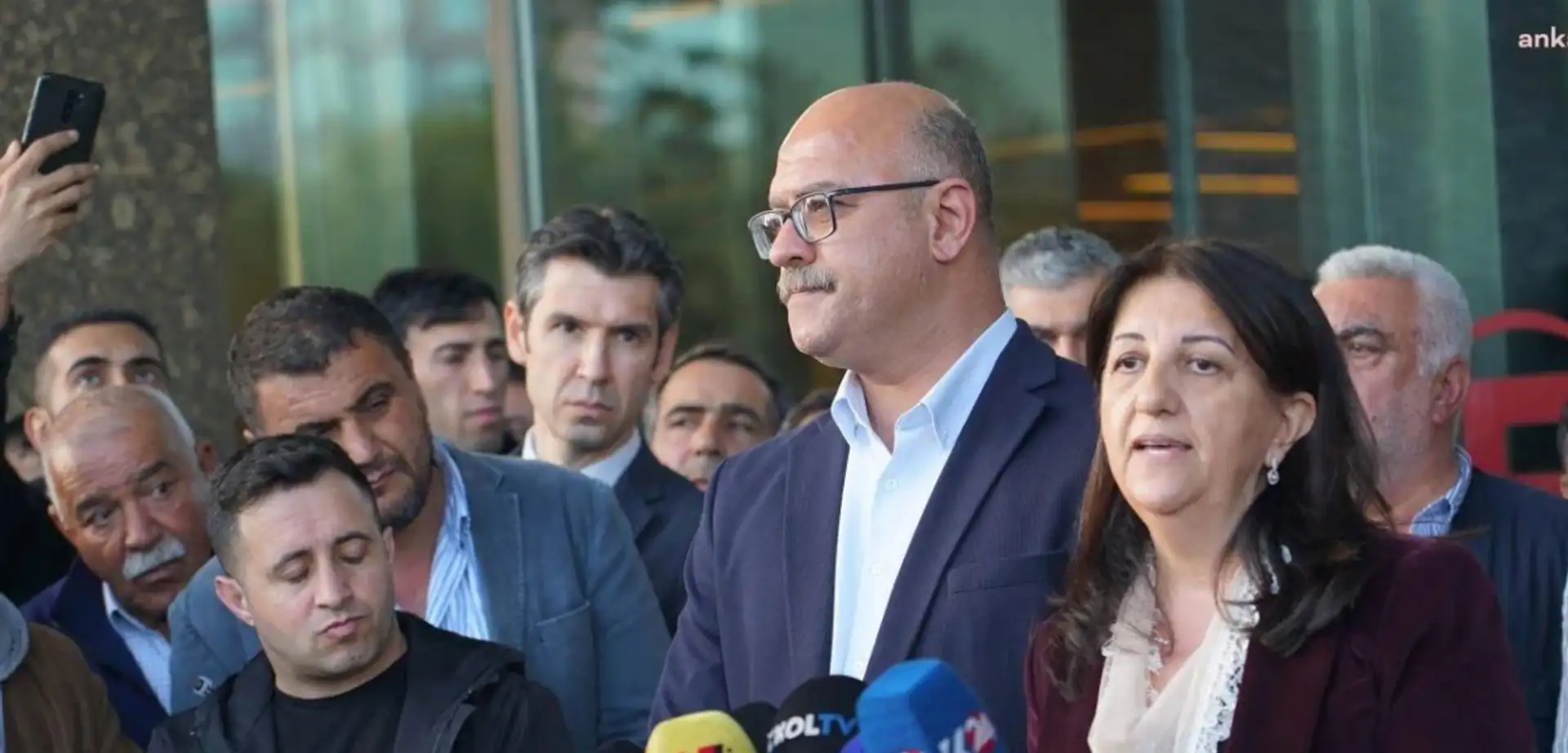 PKK'nin Fesih Kararı Sonrası DEM Parti'den İmralı'ya İlk Ziyaret