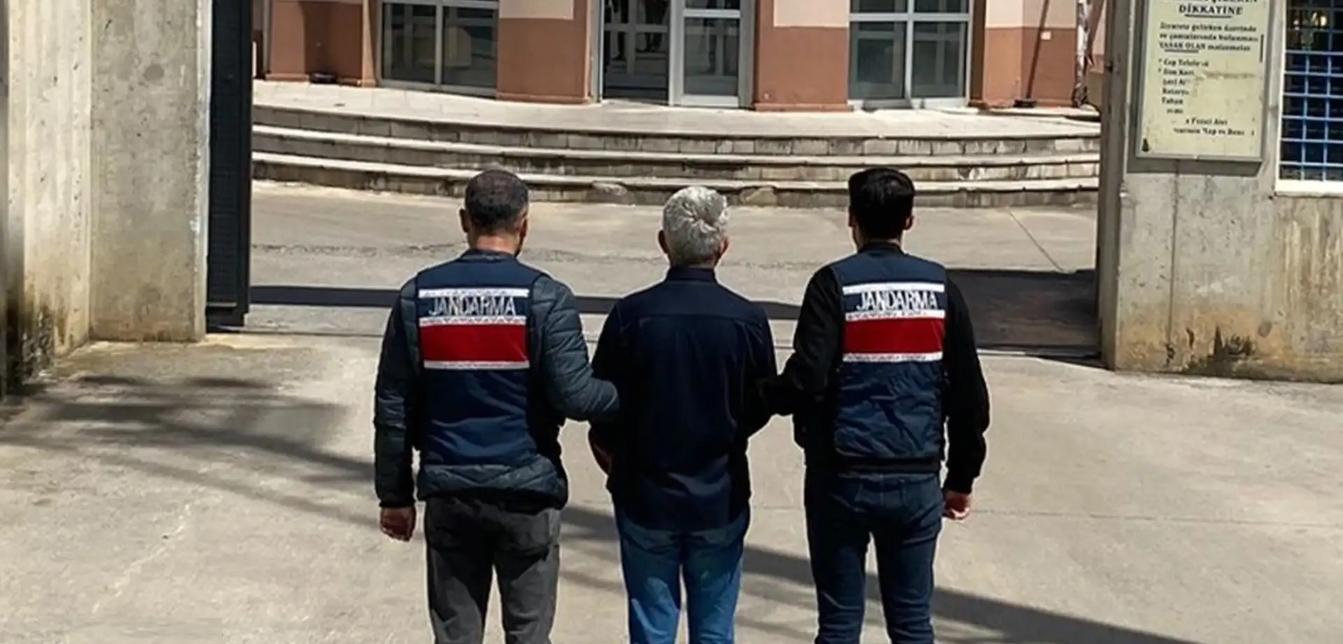 Samsun'da FETÖ Operasyonu: Eski Tümgeneral Ahmet Cural Yakalandı!