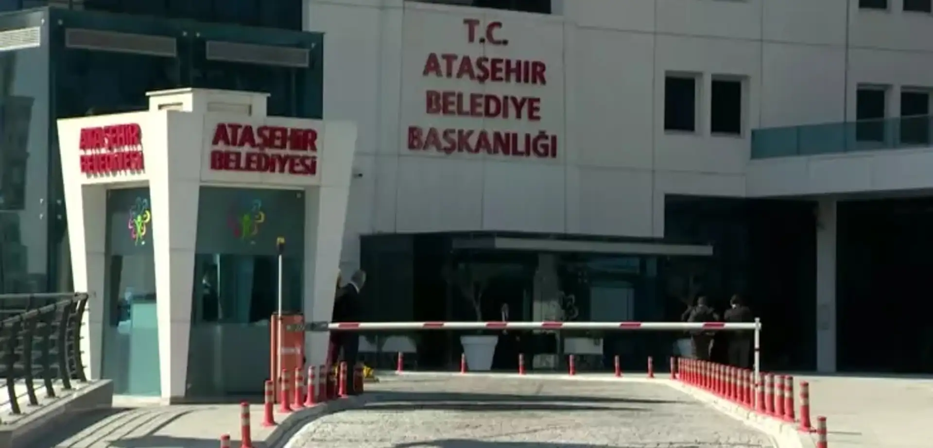 Ataşehir Belediyesi'nde Rüşvet Skandalı: Eski Müdür Hakkında 8 Yıla Kadar Hapis İstemi