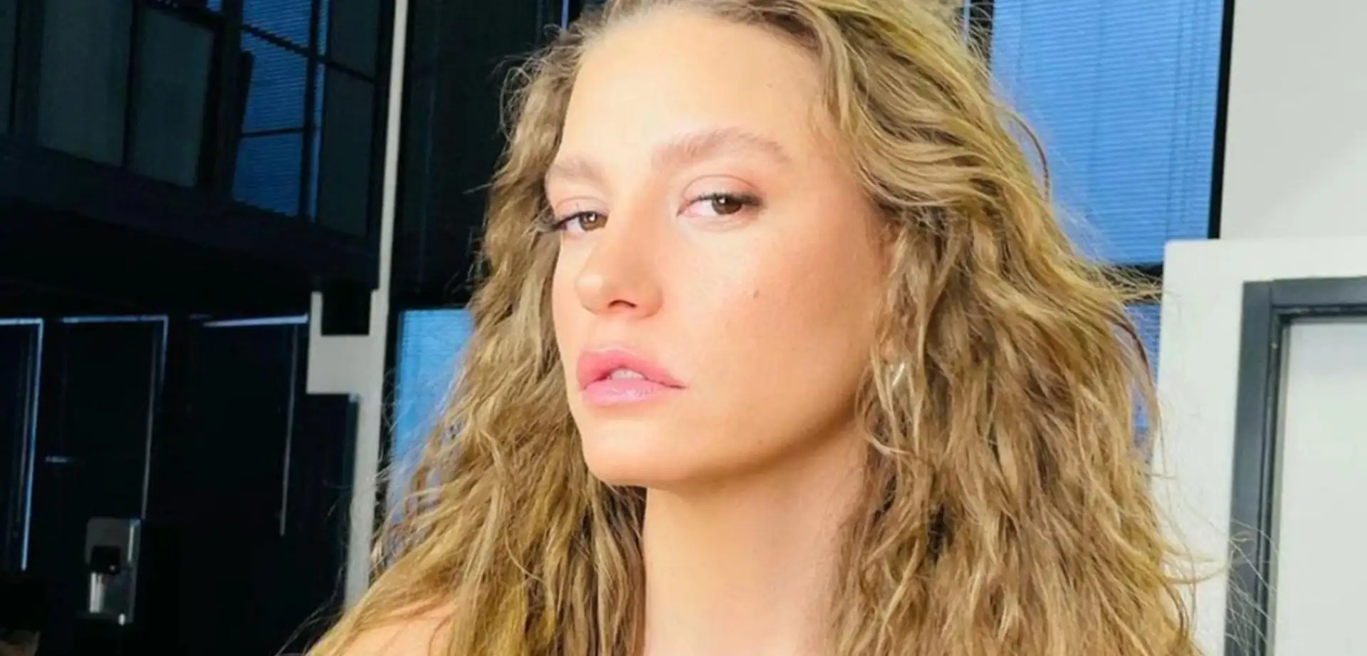 Serenay Sarıkaya Yüzü Olduğu Bankayla Reklam Anlaşmasını Yeniledi