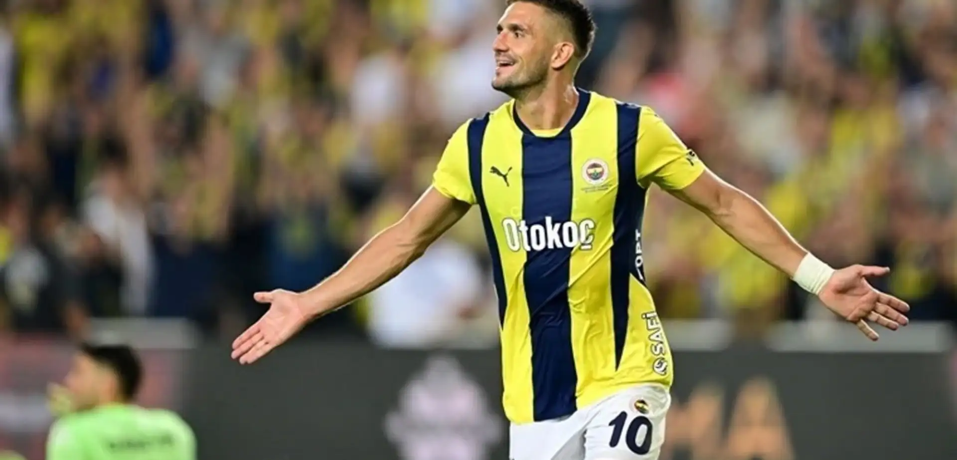 Dusan Tadic Fenerbahçe'ye Veda Ediyor