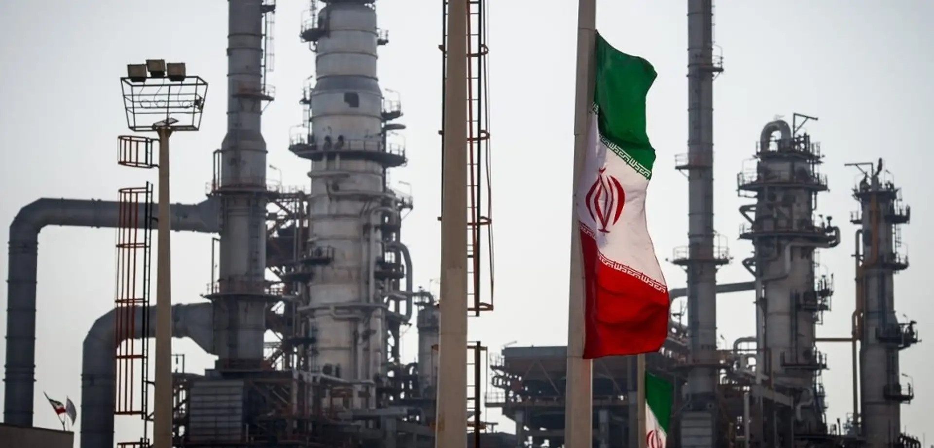 İsrail-İran Gerilimi Petrol Arzını Tehdit Ediyor