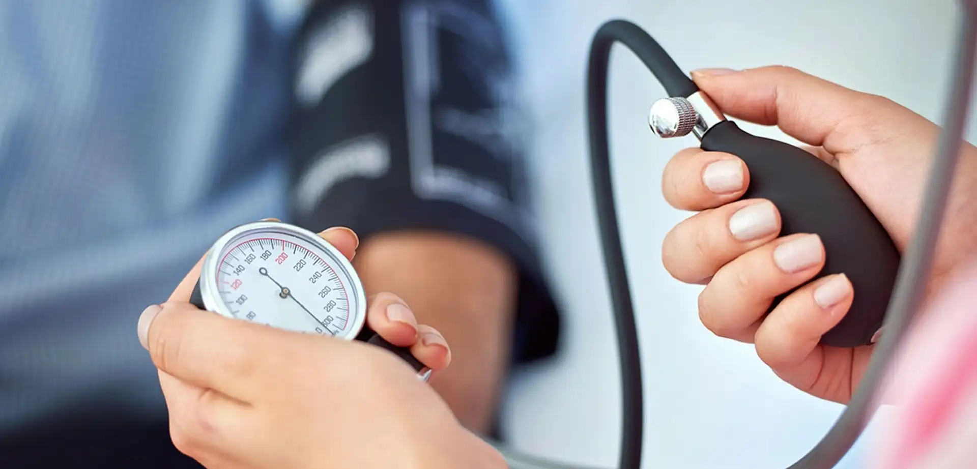 Yüksek Tansiyonu Kontrol Etmenin ve Hipertansiyonu Yönetmenin 6 Yolu