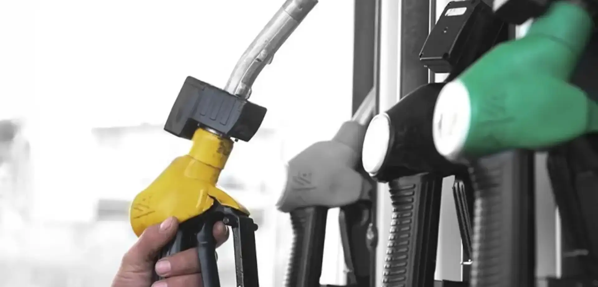 Benzin, Motorin, LPG Fiyatları Kaç Lira?