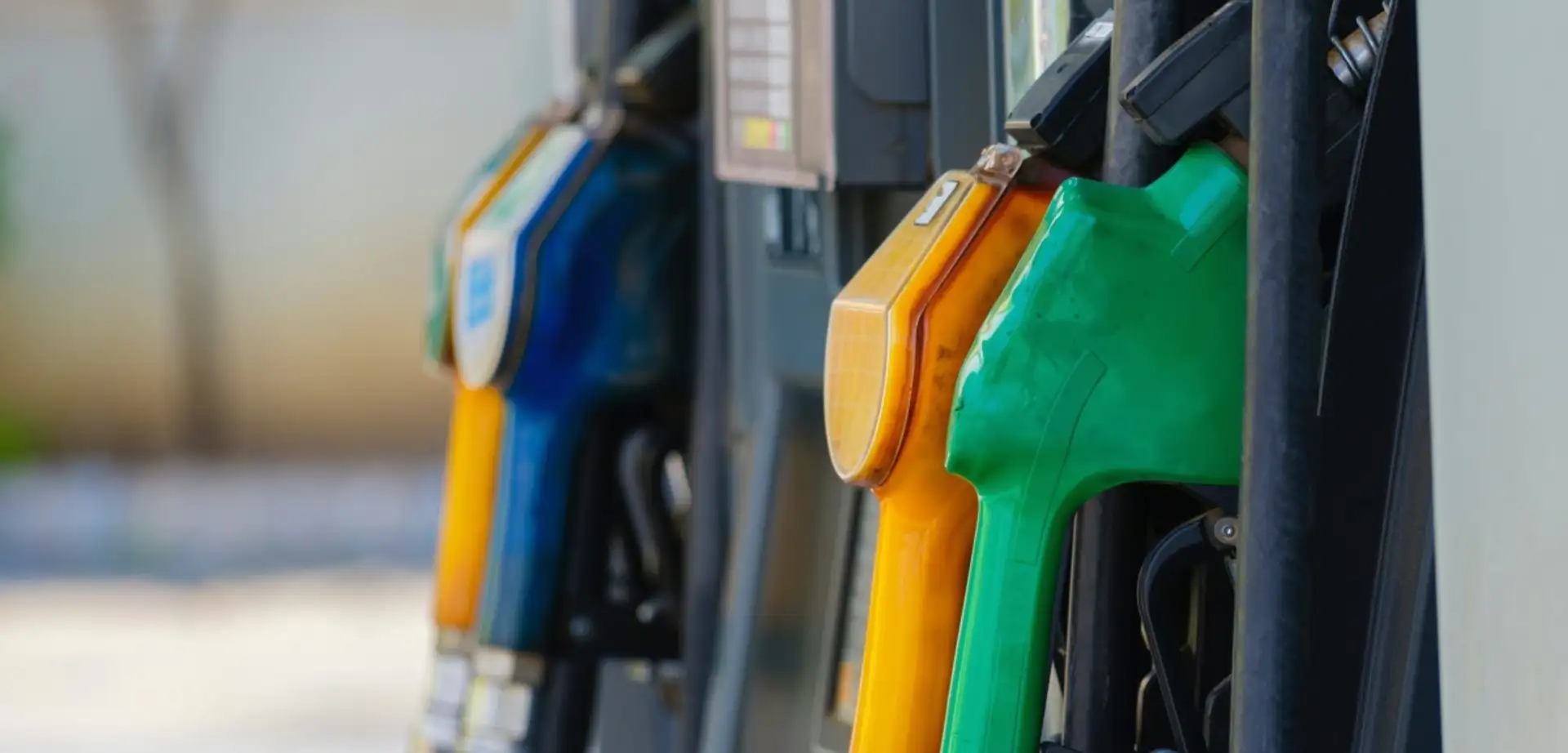 Benzin ve Motorine Zam Geliyor
