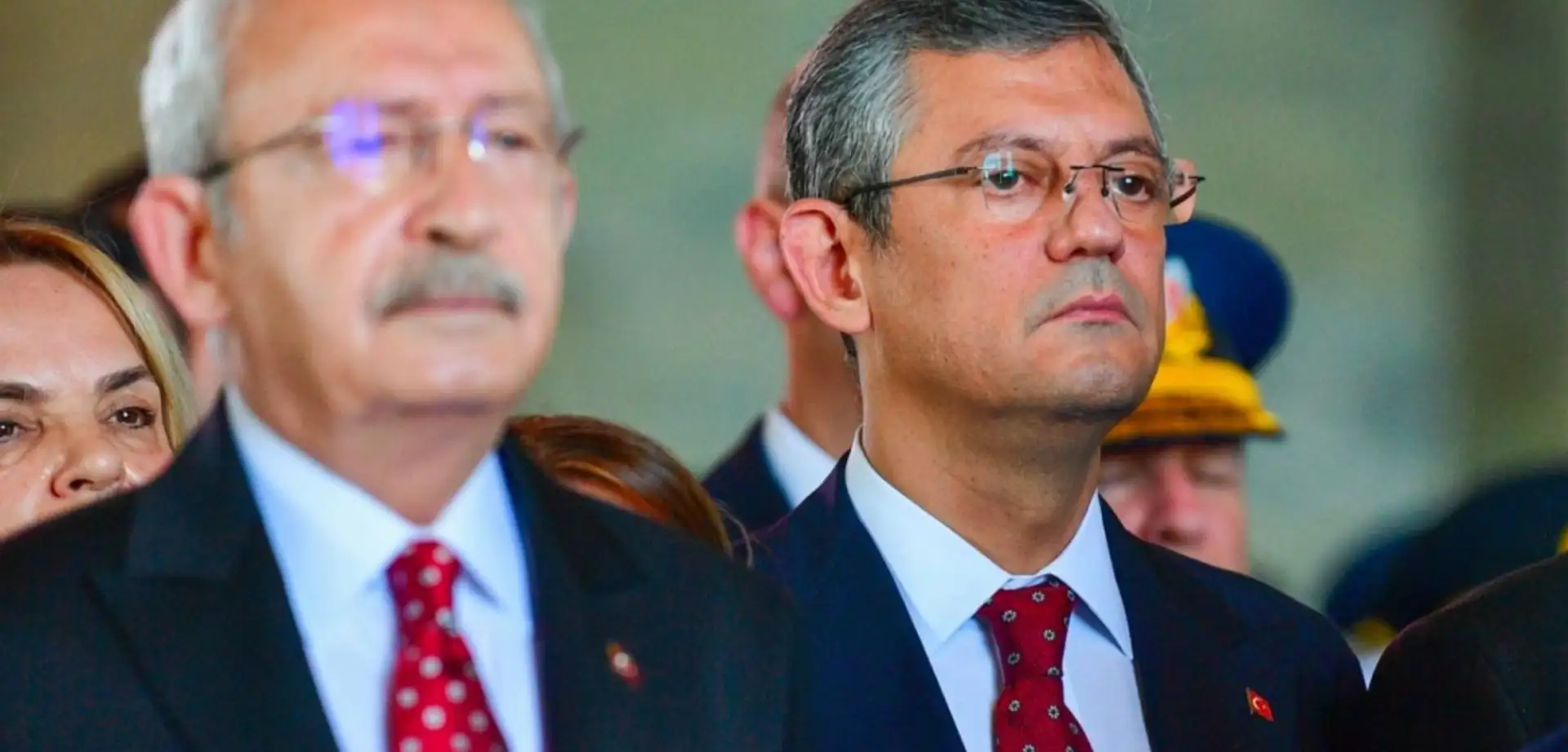 Özgür Özel'den Kemal Kılıçdaroğlu'na Başsağlığı Ziyareti