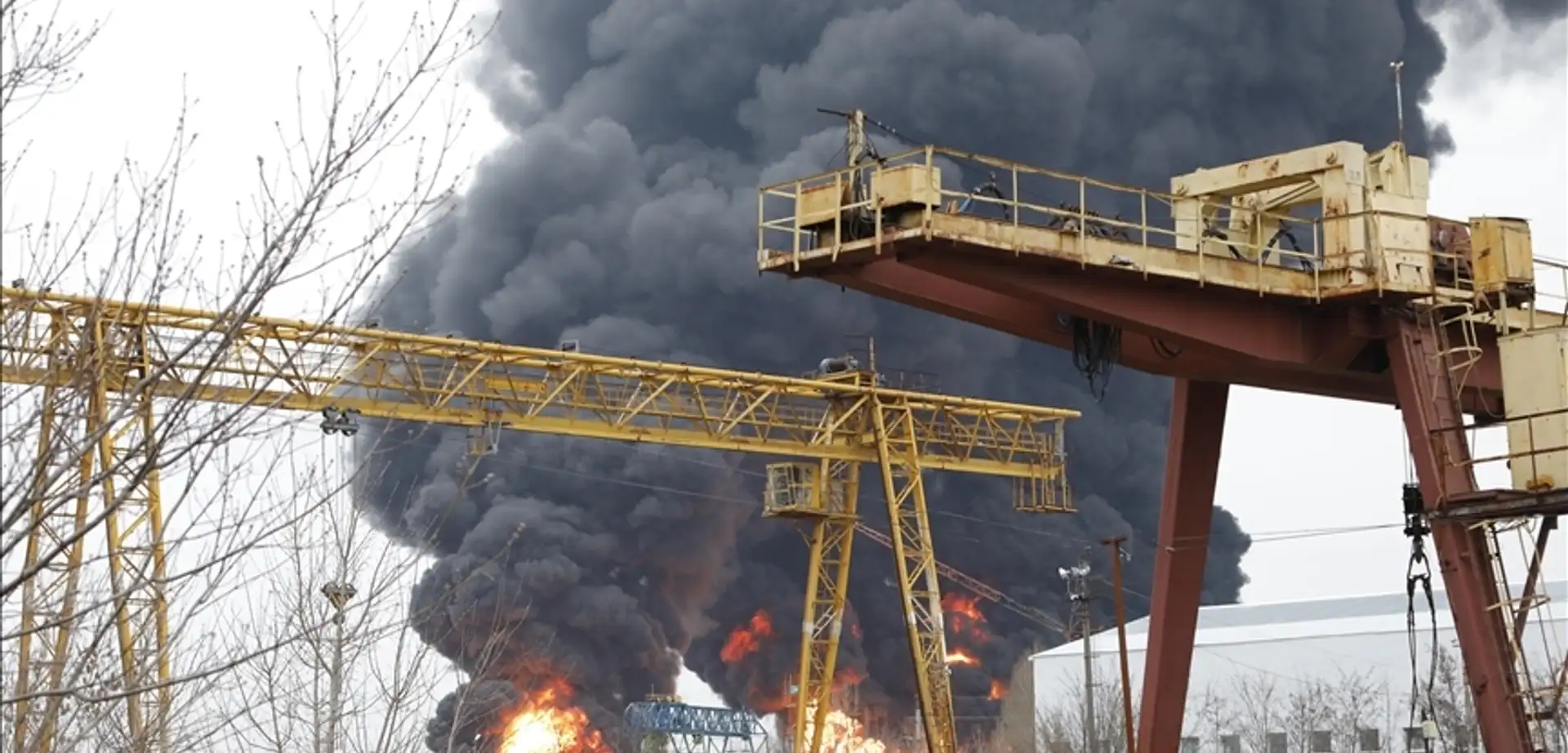 Ukrayna'dan Rus Enerji Tesislerine Yeni Saldırı