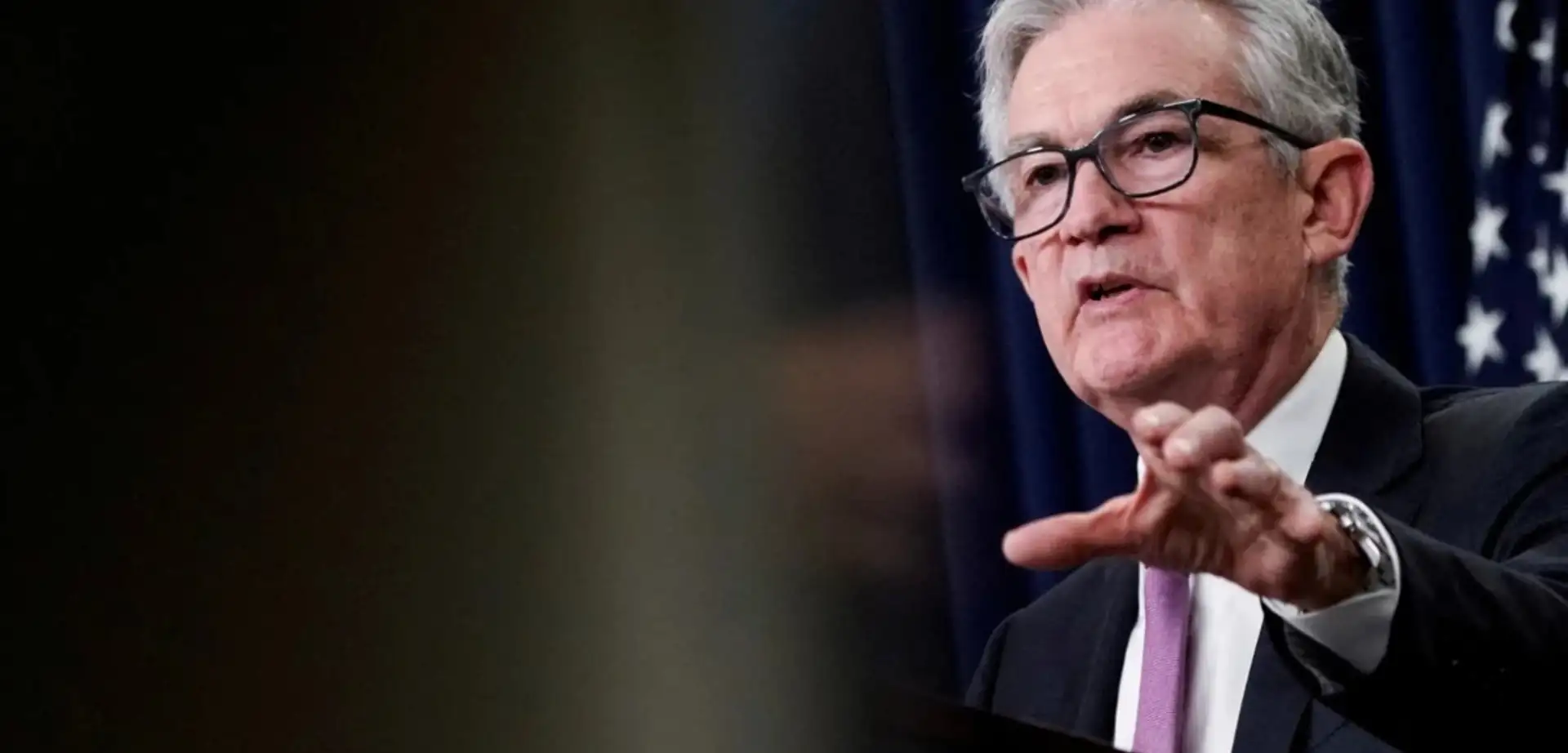 Fed Başkanı Powell'dan Faiz İndirimi Sinyali