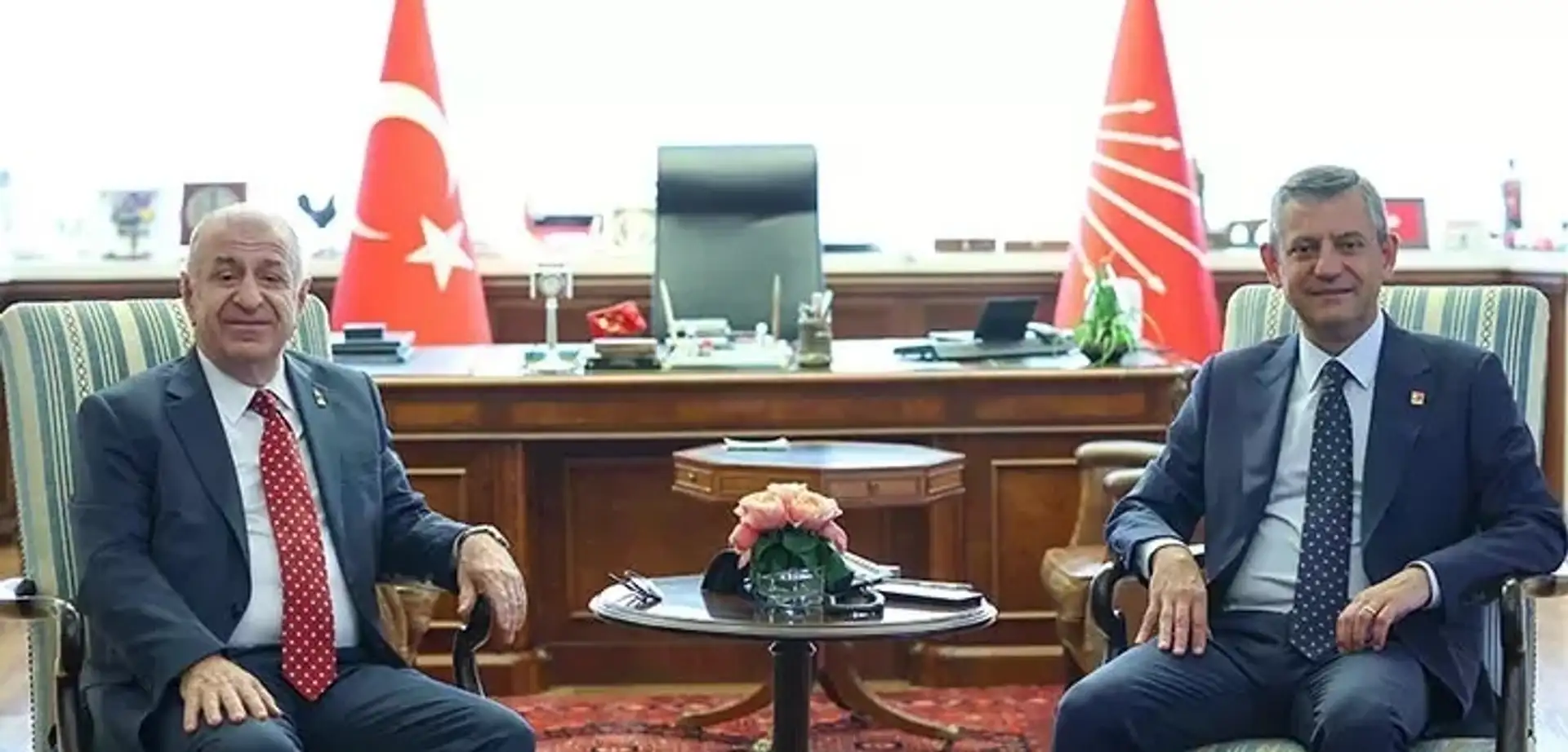 Ümit Özdağ, Özgür Özel'i Ziyaret Etti