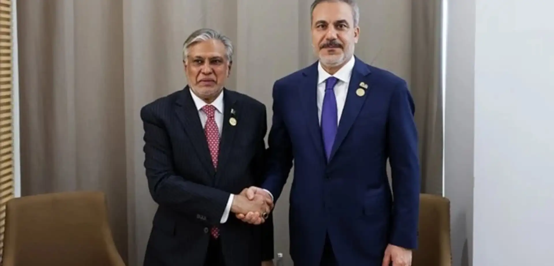 Bakan Fidan Pakistanlı Mevkidaşıyla Görüştü