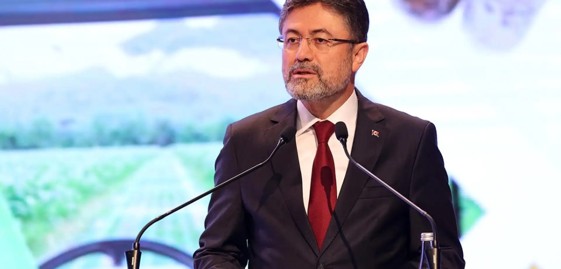 Bakan Yumaklı'dan Dünya Çiftçiler Günü Mesajı