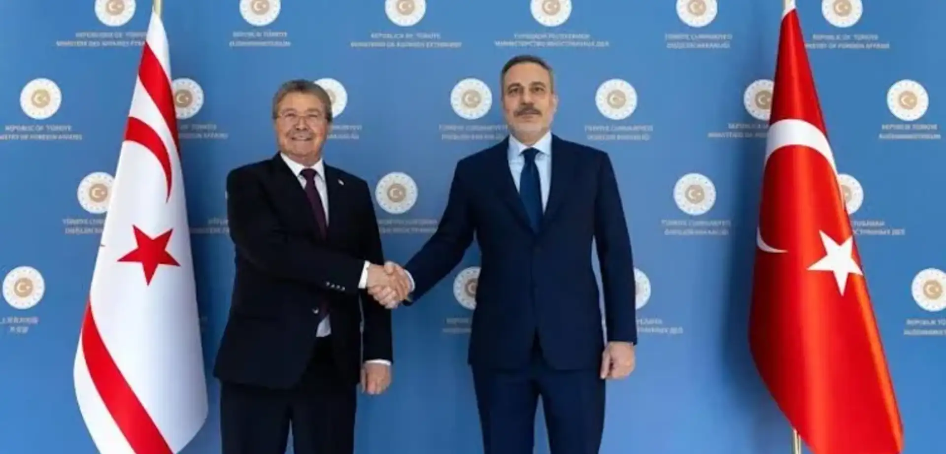 KKTC Başbakanı Ünal Üstel'den Bakan Hakan Fidan'a Kıbrıs Teşekkürü