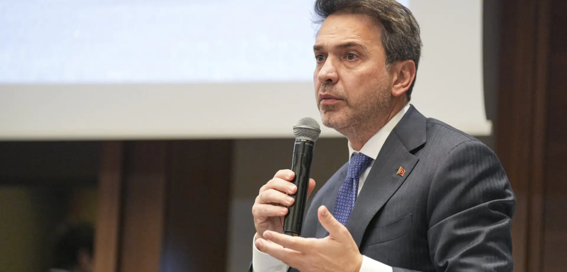 Bakan Bayraktar: "Karadeniz'de Doğalgaz Üretimini İki Katına Çıkaracağız"