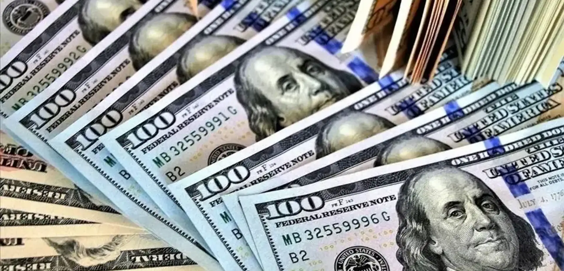 Yatırımcının İlgisi Dolardan Altına Kaydı