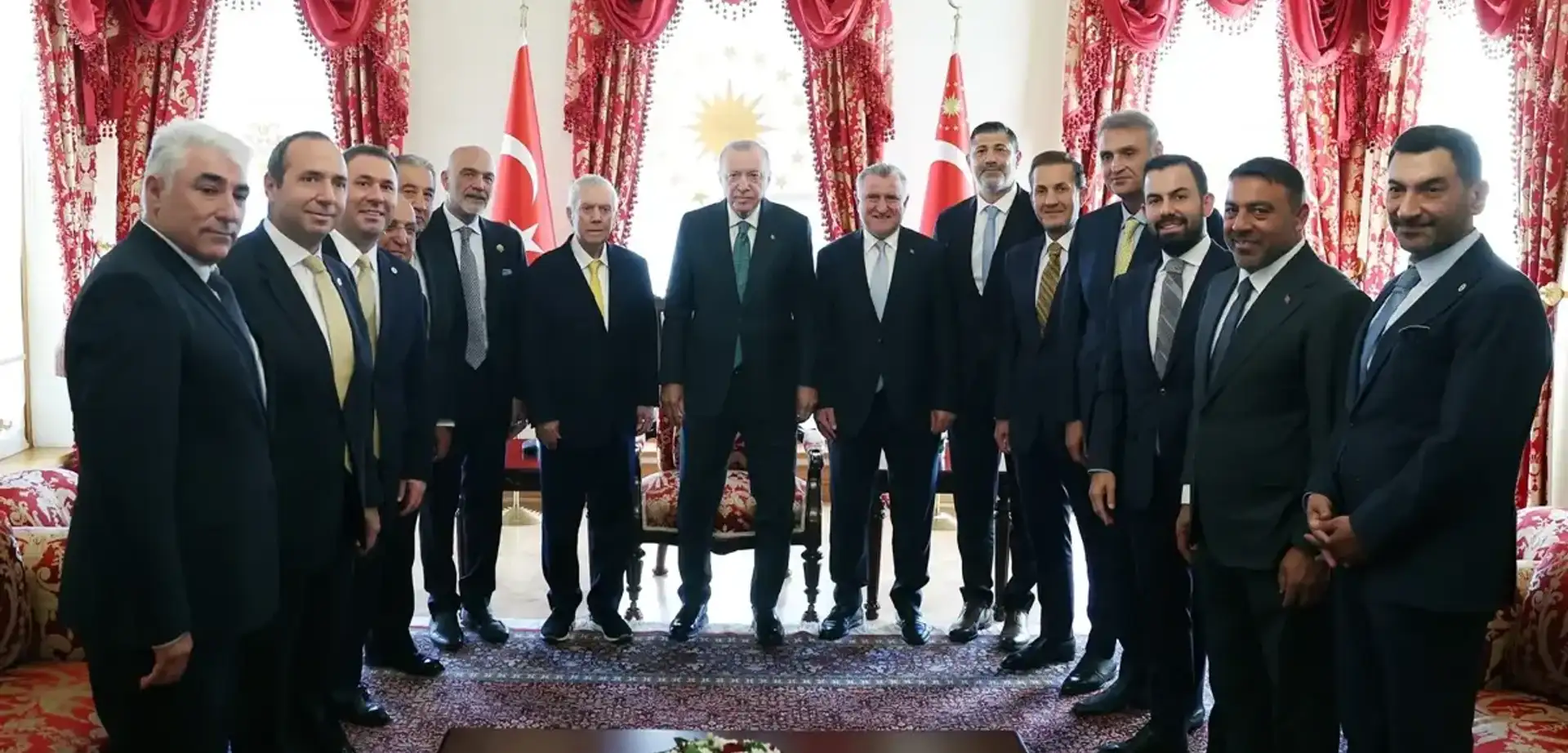 Cumhurbaşkanı Erdoğan Kulüp Başkanlarını Kabul Etti