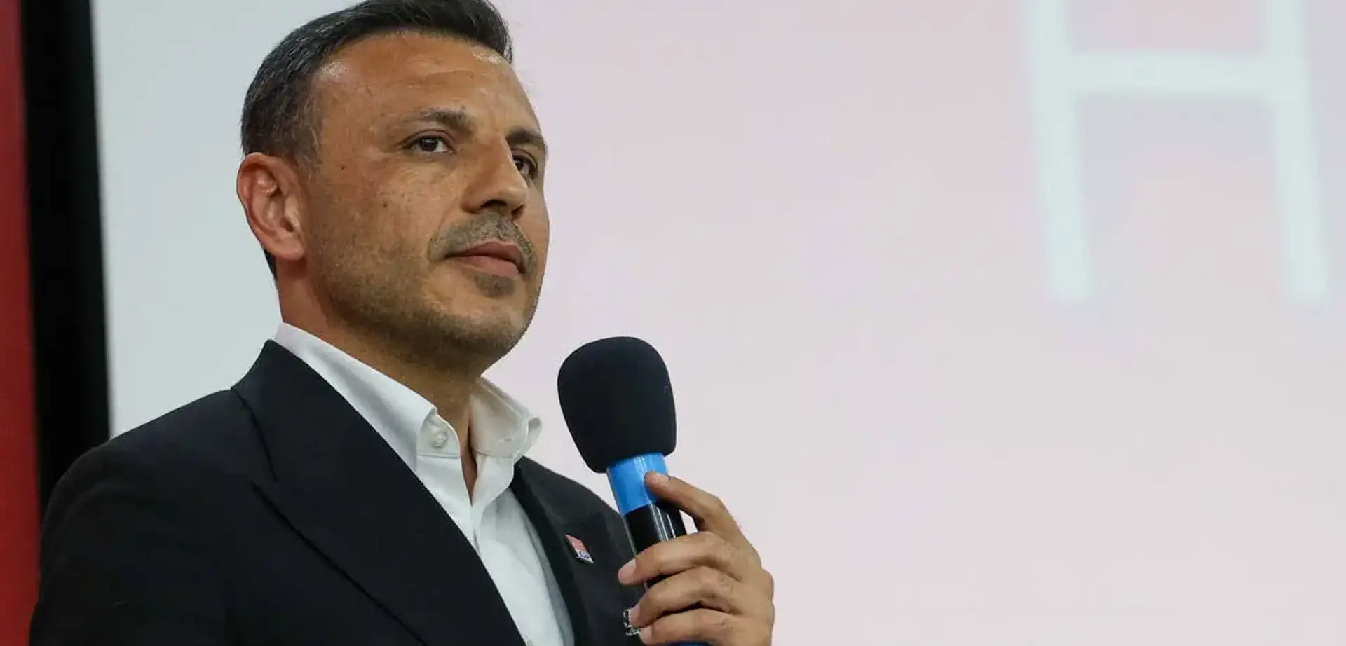Üsküdar Seçiminde Tartışma Büyüyor: Özgür Çelik'ten "Baskı ve Tehdit" İddiası