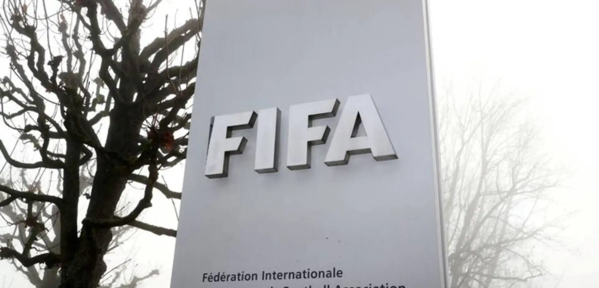 FIFA'dan 4 Kulübe Transfer Yasağı