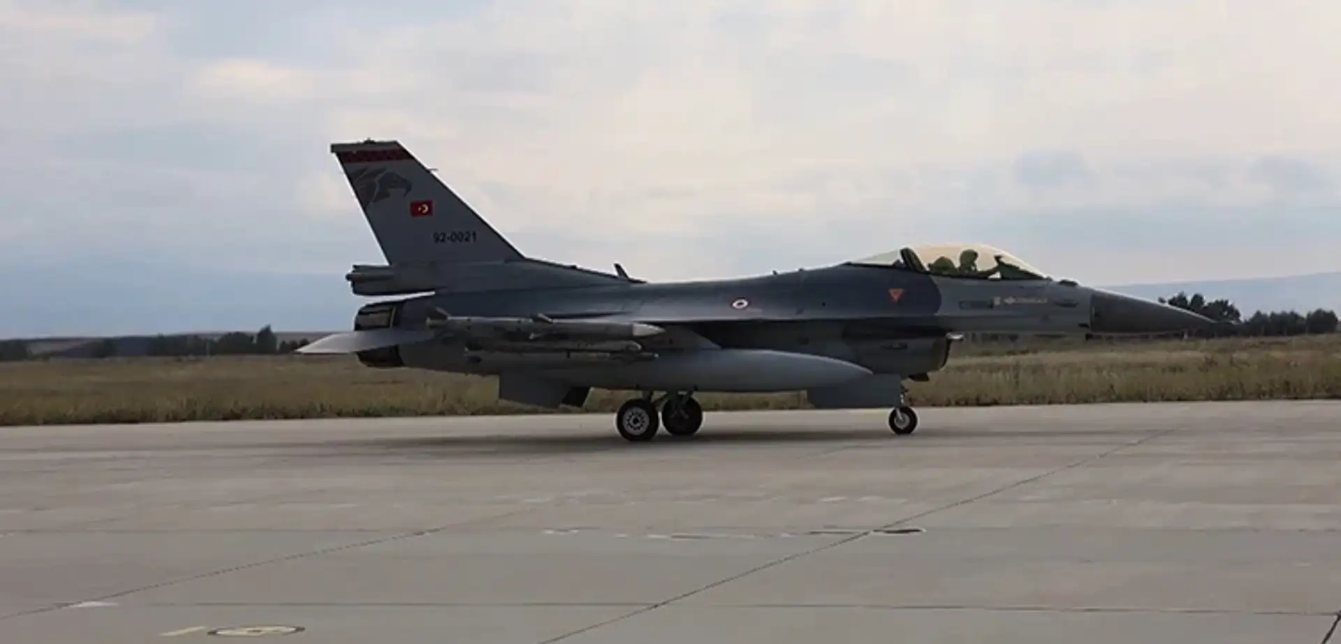 Türk Jetlerinden Akdeniz’de Gövde Gösterisi