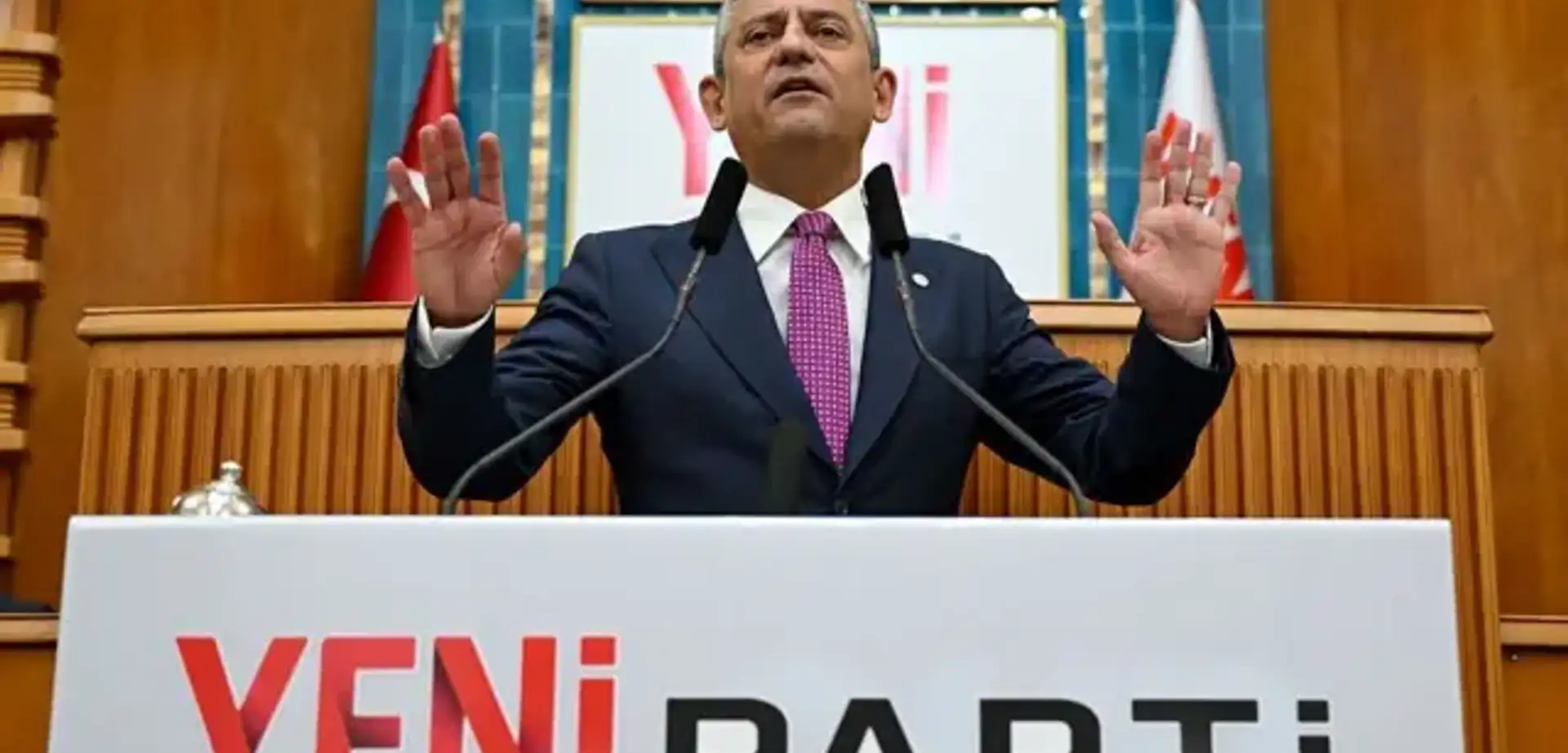 AYM Yeni Parti için Üç Alternatif İsmi Değerlendirecek