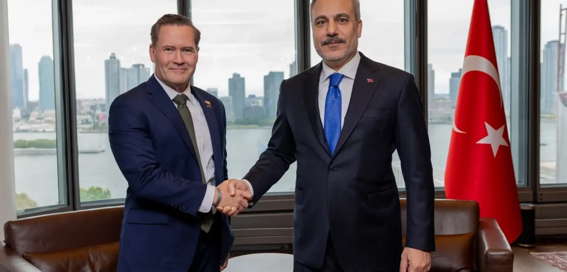Bakan Fidan, New York'ta ABD'nin BM Temsilcisi Waltz ile Görüştü