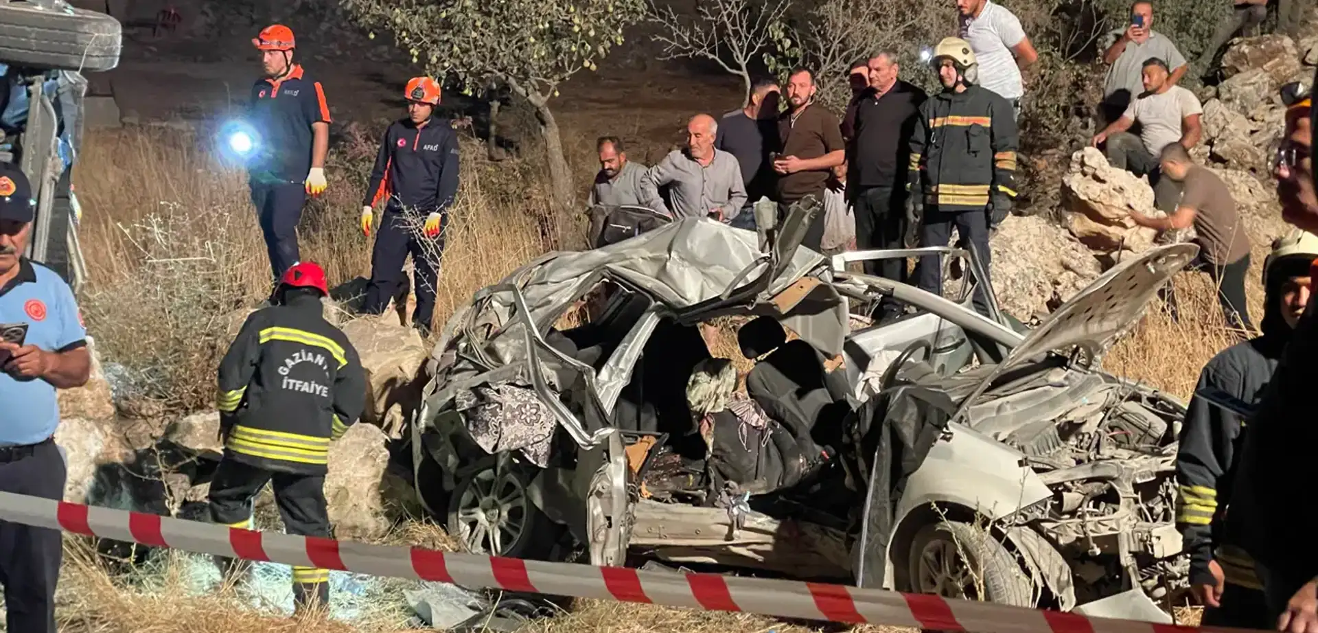Gaziantep'teki Kazada Ölen 7 Kişinin Kimlikleri Açıklandı
