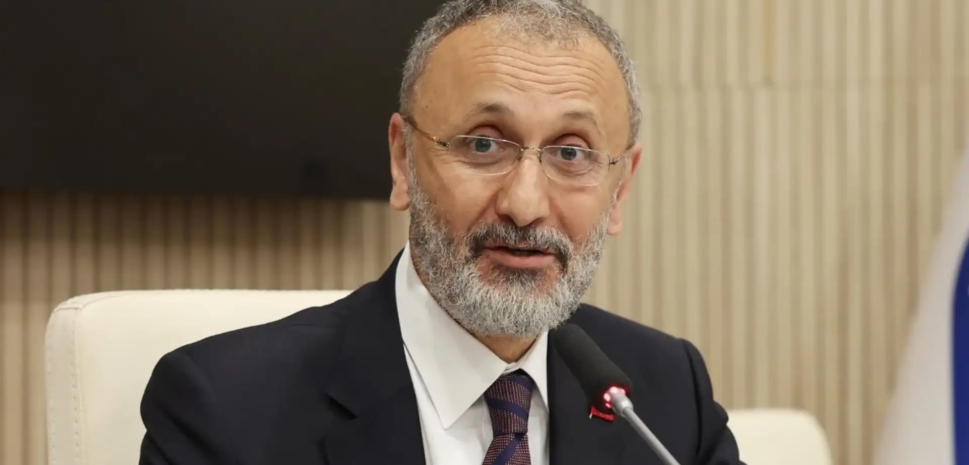 Eyüpsultan Belediye Başkanı Özmen Gözaltına Alındı