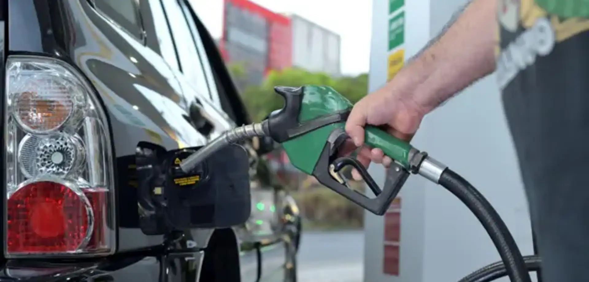 Motorinde Yeni İndirim: Litre Fiyatı 4,95 TL Düşecek