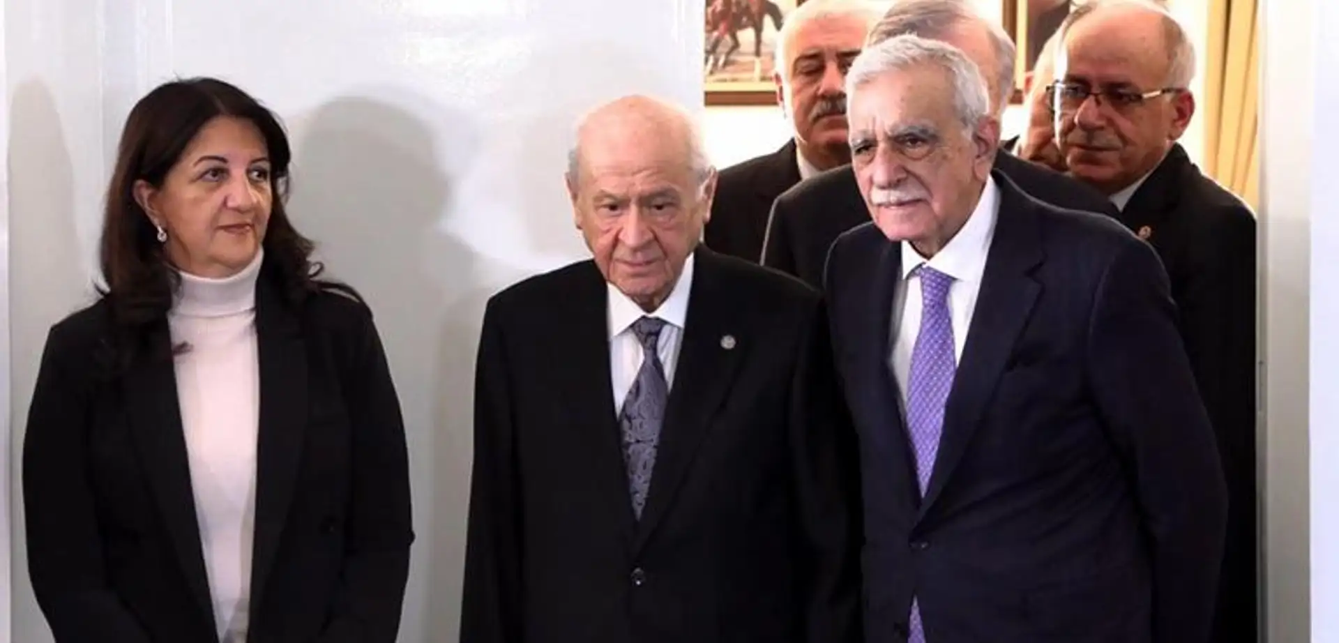 DEM Parti İmralı Heyeti MHP Lideri Bahçeli ile Bir Araya Geldi