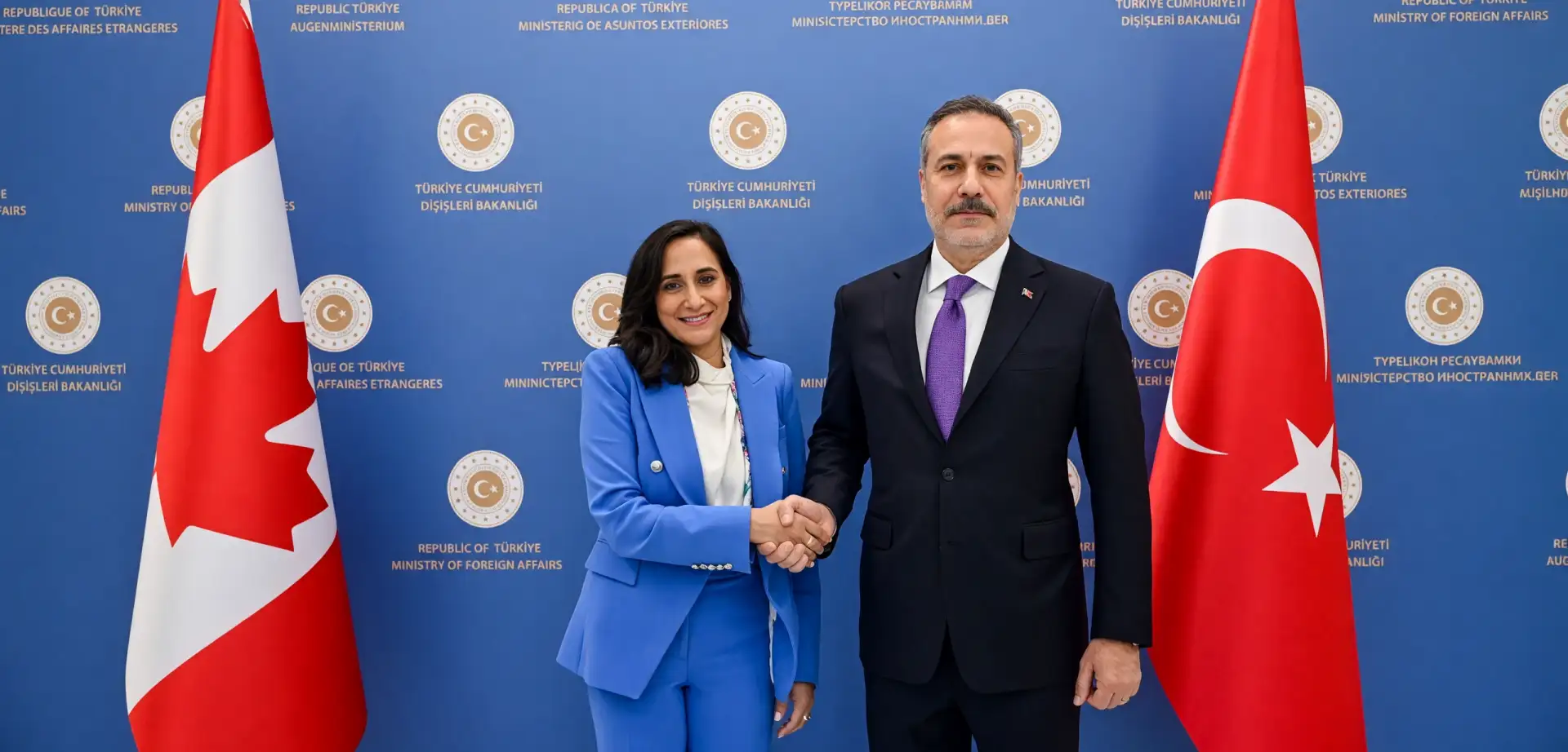 Dışişleri Bakanı Hakan Fidan Kanadalı Mevkidaşı Anand ile Görüştü