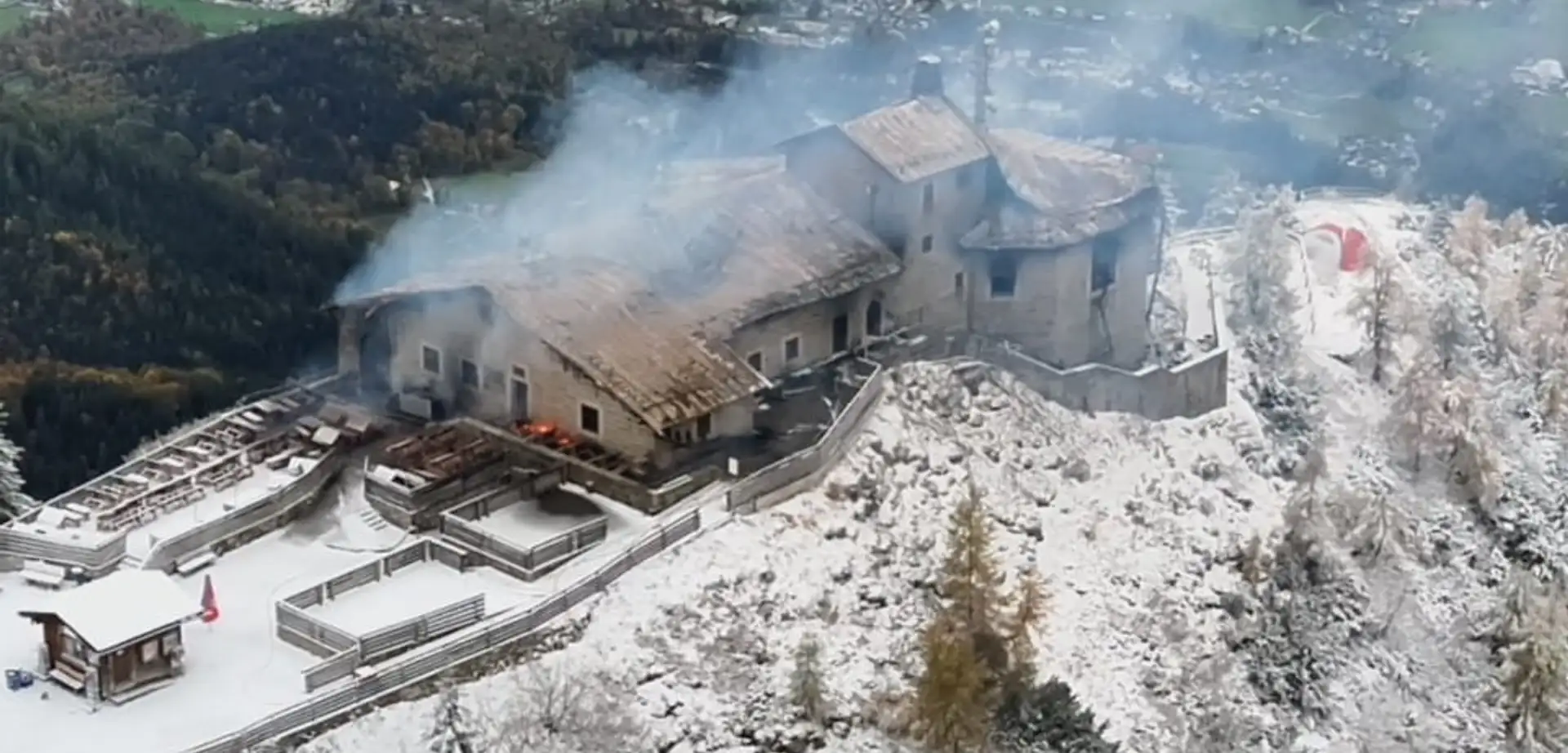 Hitler'in Kartal Yuvası kül oldu
