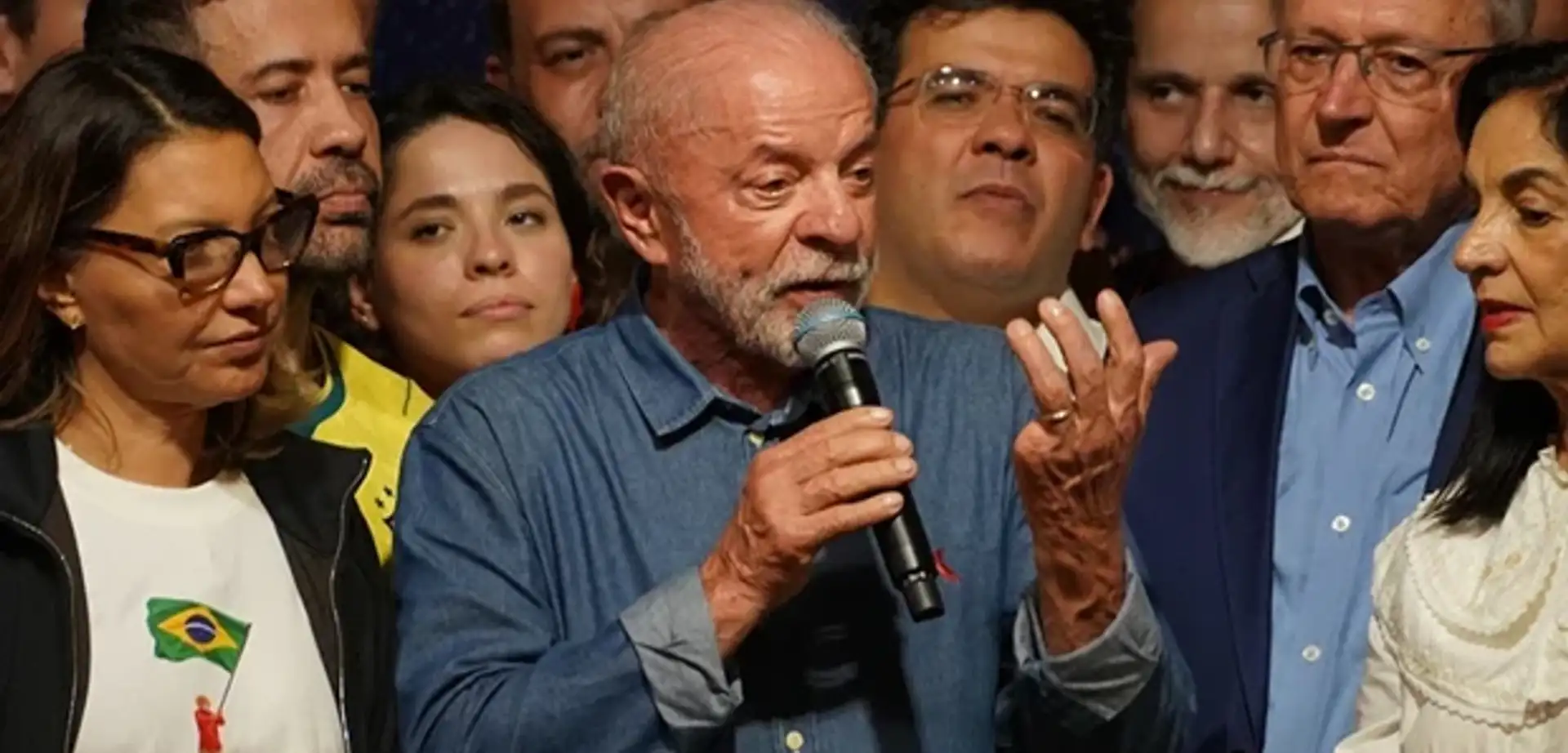 Brezilya seçimini Lula da Silva kazandı, Bolsonaro sonuçları tanımadı