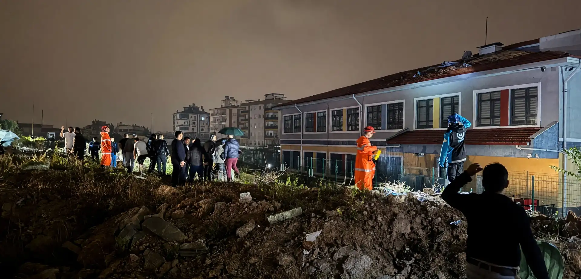Antalya Kepez'de hortum 4 işçiyi öldürdü, 1 işçi yaralandı