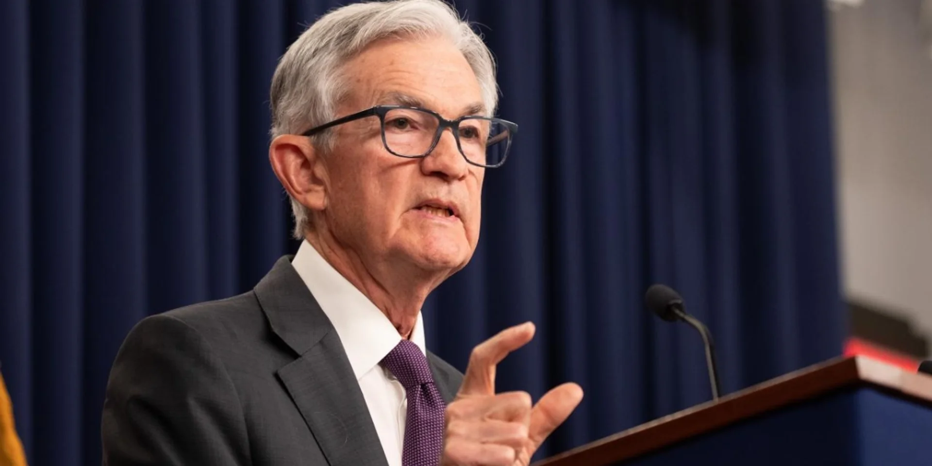 Eski Fed Başkanı Powell'dan Sert Uyarı