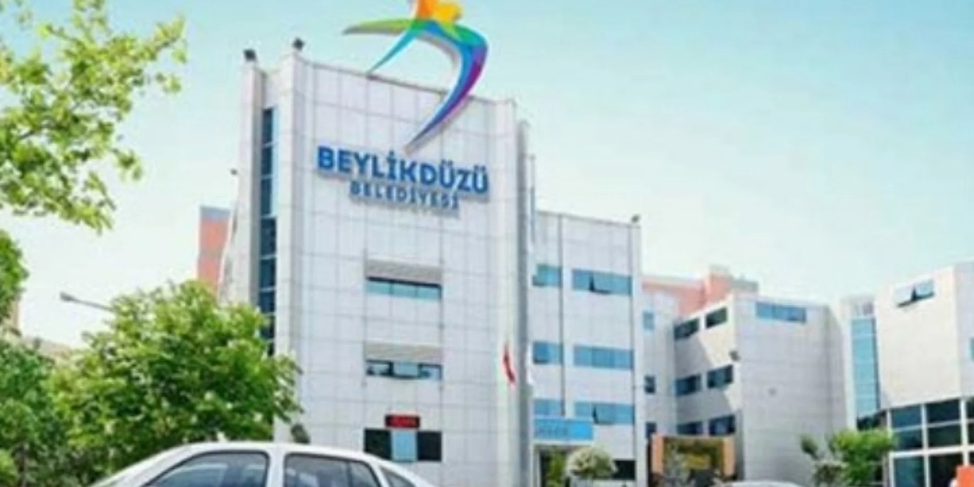 Beylikdüzü Belediyesi'ne Operasyon: 27 Gözaltı