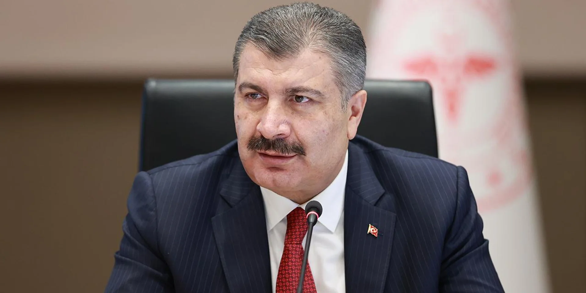 Eski Sağlık Bakanı Fahrettin Koca Eğitim Vakfı Kurdu