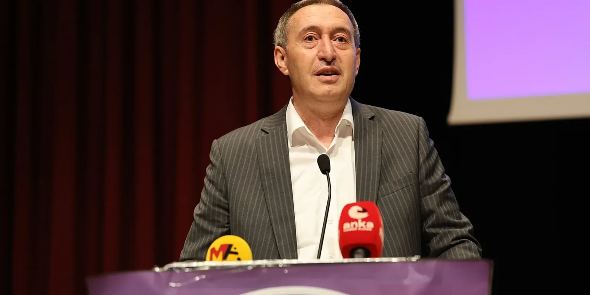 Bakırhan: "Öcalan'a İmralı'da Villa Yapılmadı"