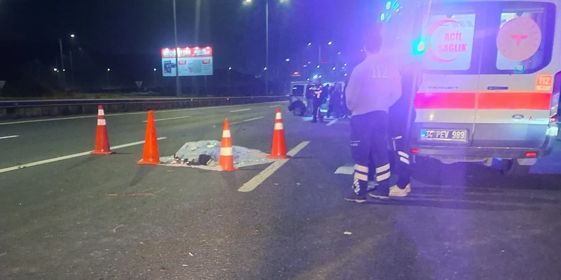 Kuzey Marmara Otoyolu'nda Alkollü Sürücü Bariyere Çarptı: 1 Ölü