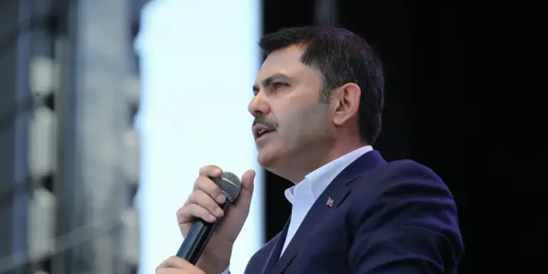 Bakan Kurum: "Vatandaşlar Riskli Binalara Mahkum Edilmeyecek"
