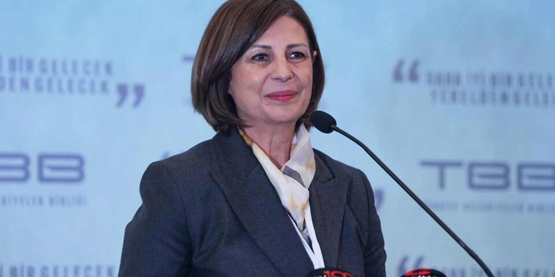 TBB Başkanvekili Ayşe Ünlüce Oldu
