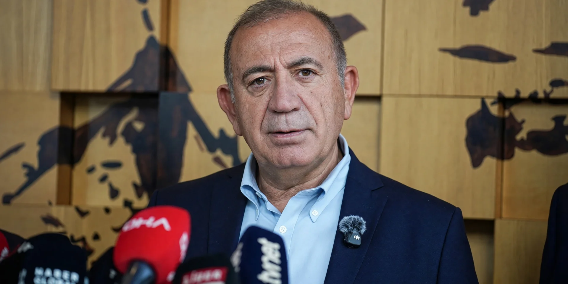 Gürsel Tekin'den 'Kılıçdaroğlu' ve 'Özel' Açıklaması: "Özür Dilerse Neden Gelmesin?"