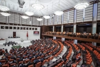 AK Parti, Casusluk Düzenlemesini Yeniden Görüşmek Üzere Geri Çekti