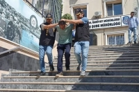 Aldatıldığından Şüphelendi Sevgilisini Öldürdü! Yetmedi Yaşlı İnsanları Ağır Yaraladı