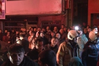 Beyoğlu'nda Gece Yarısı Patlama! Gecekondu Küle Döndü