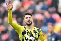 Fenerbahçe'de İsmail Yüksek Heyecanı! Avrupa Devinden Flaş Teklif