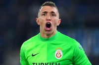 Muslera Galatasaray'dan Ayrılacak mı? Deneyimli Eldivenden Flaş Yanıt